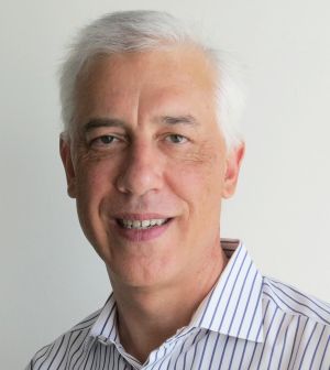 Colin Earl