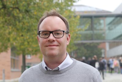 Dr. Jens-Henrik Soeldner 